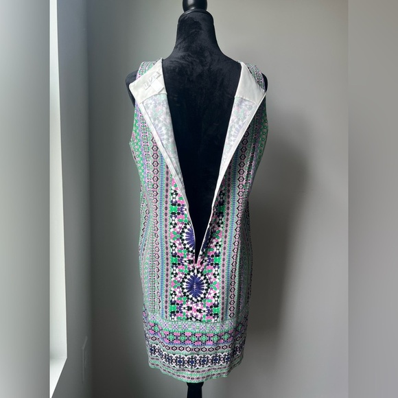 London Times Pink and Green Geometric Midi Dress - Picture 7 of 9